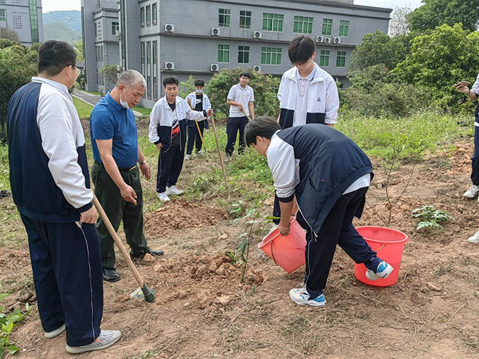 廣州市僑光財經職業(yè)技術學校